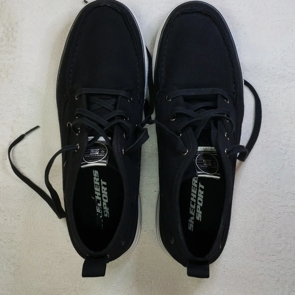 Skechers bundle once new